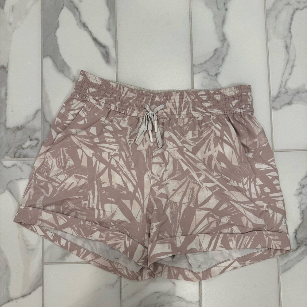 Lululemon printed shorts